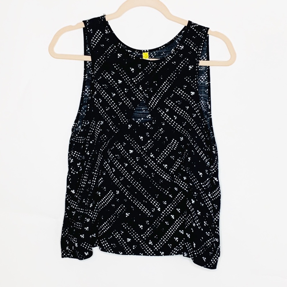❌SOLD❌FREE PEOPLE Look Through Top Tribal Print Small - Picture 3 of 10